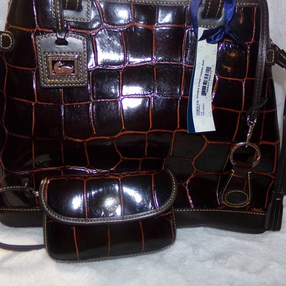 NWT Dooney & Bourke Embossed Leather Double Strap Tassle Shopper -Cognac - Picture 1 of 16